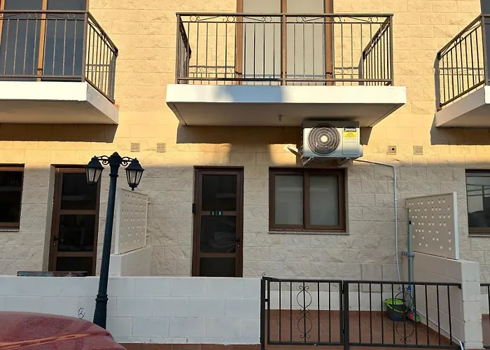 Andrea's House Liopetri